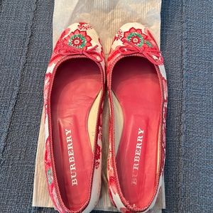 Burberry ballerinas